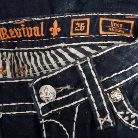 Rock Revival NWOT Women's Jeans 26 Ynes Skinny Embellished Embroidered - Picture 7 of 12